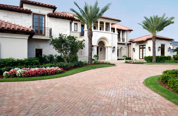 Best Residential driveway pavers in Villas, FL